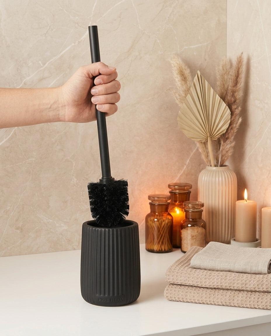 Ceramic toilet brush holder with ribbed design – keeps the brush out of sight in the bathroom – product image 3