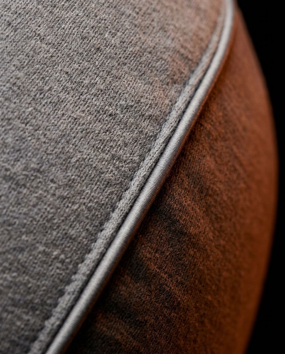 Ergonomically shaped nursing pillow – takes the strain off arms and shoulders while feeding – product image 3