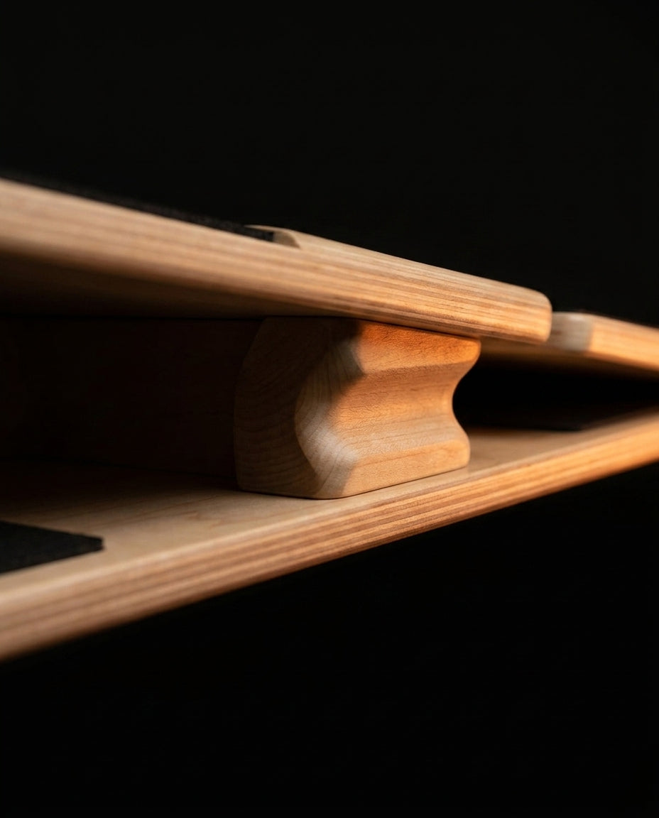 Wooden balance board – strengthen your ankles and train your balance for sports and everyday life – product image 5