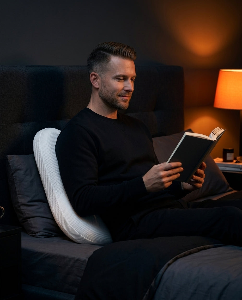 Oreiller en mousse à mémoire de forme pour dormeurs sur le côté – forme en V pour la tête, la nuque et les jambes – image du produit 7