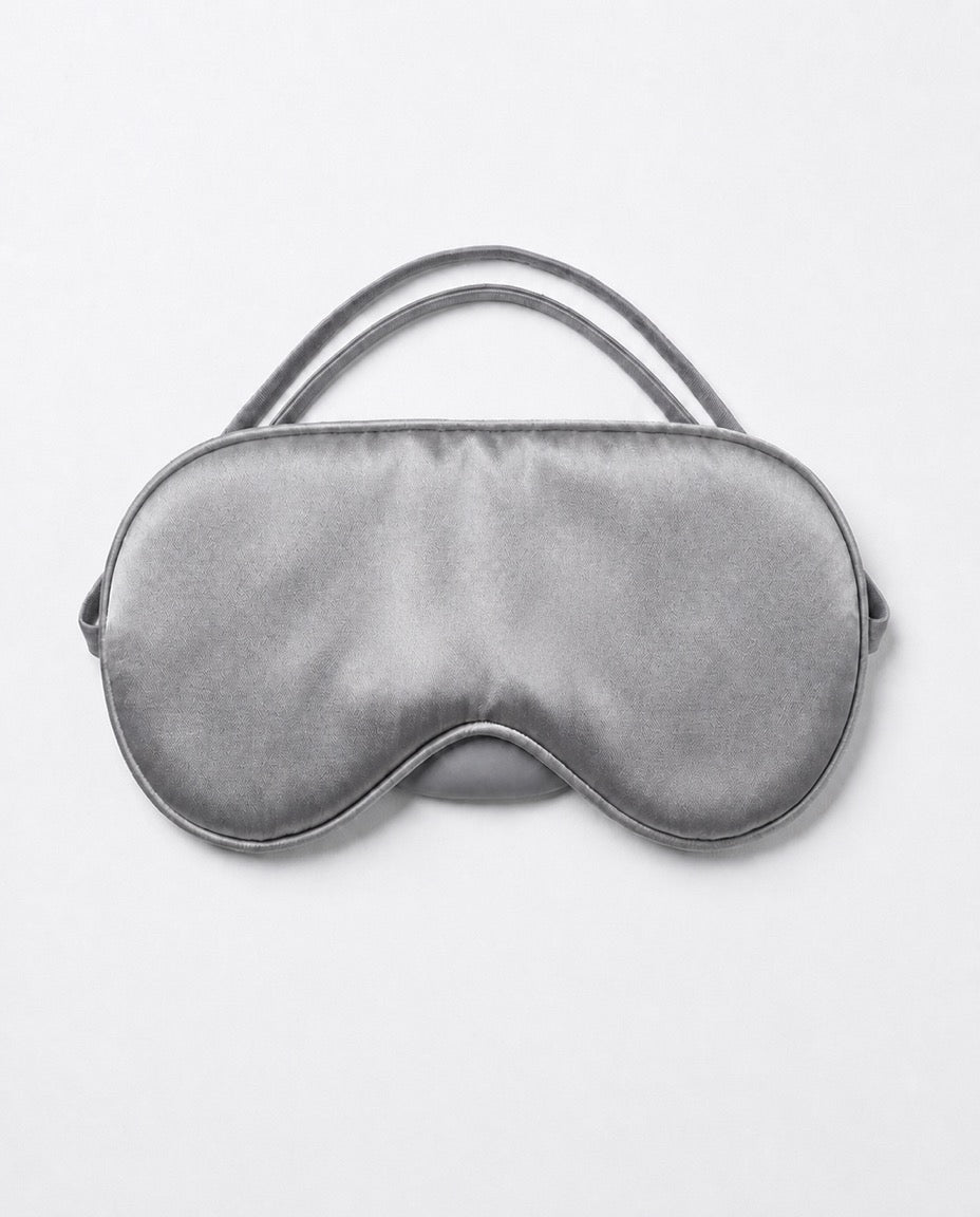 Masque de sommeil en soie à forme profilée – obscurité totale à la maison comme en déplacement – image du produit 10