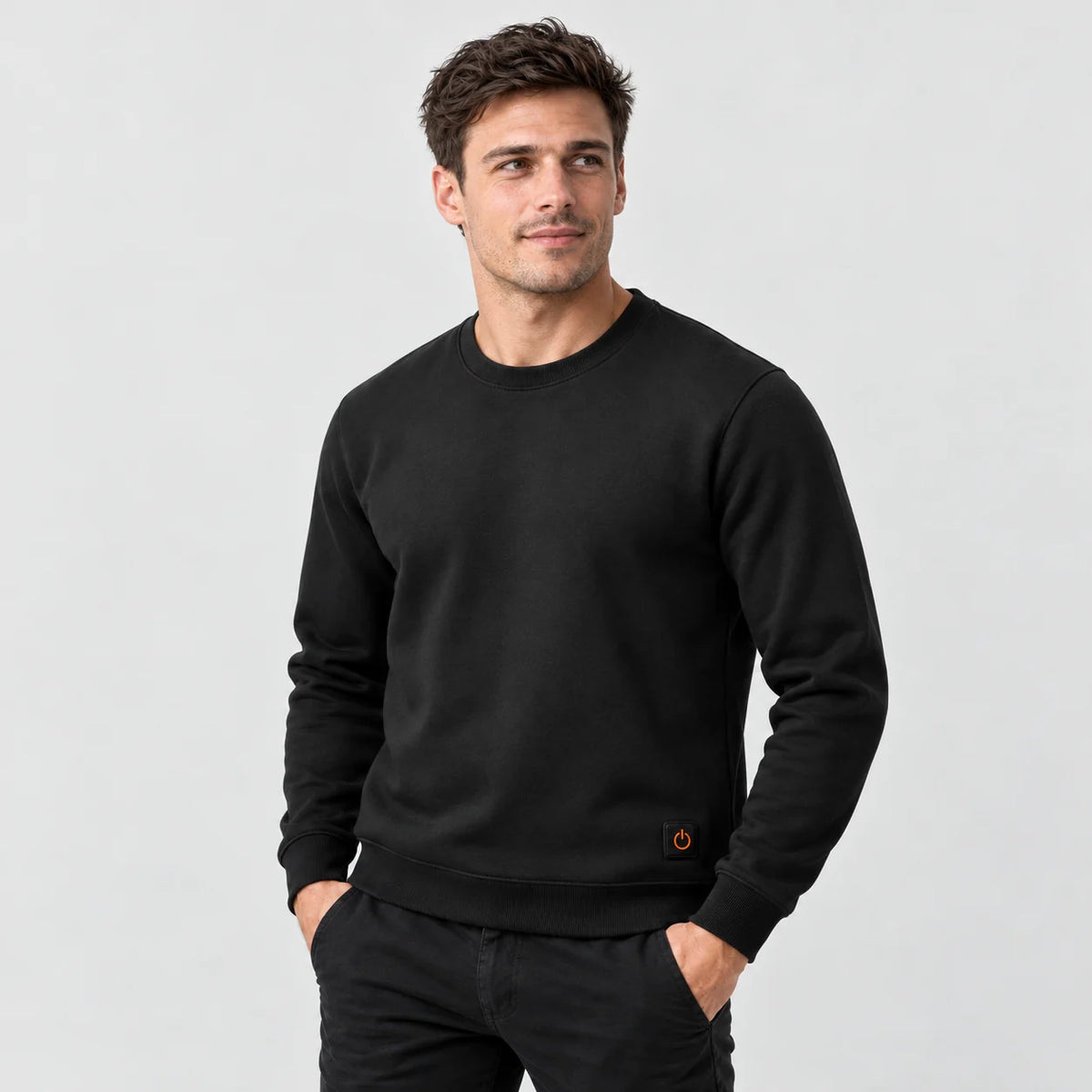 Heated crewneck sweatshirt PyreFit Aeroan, worn, front view