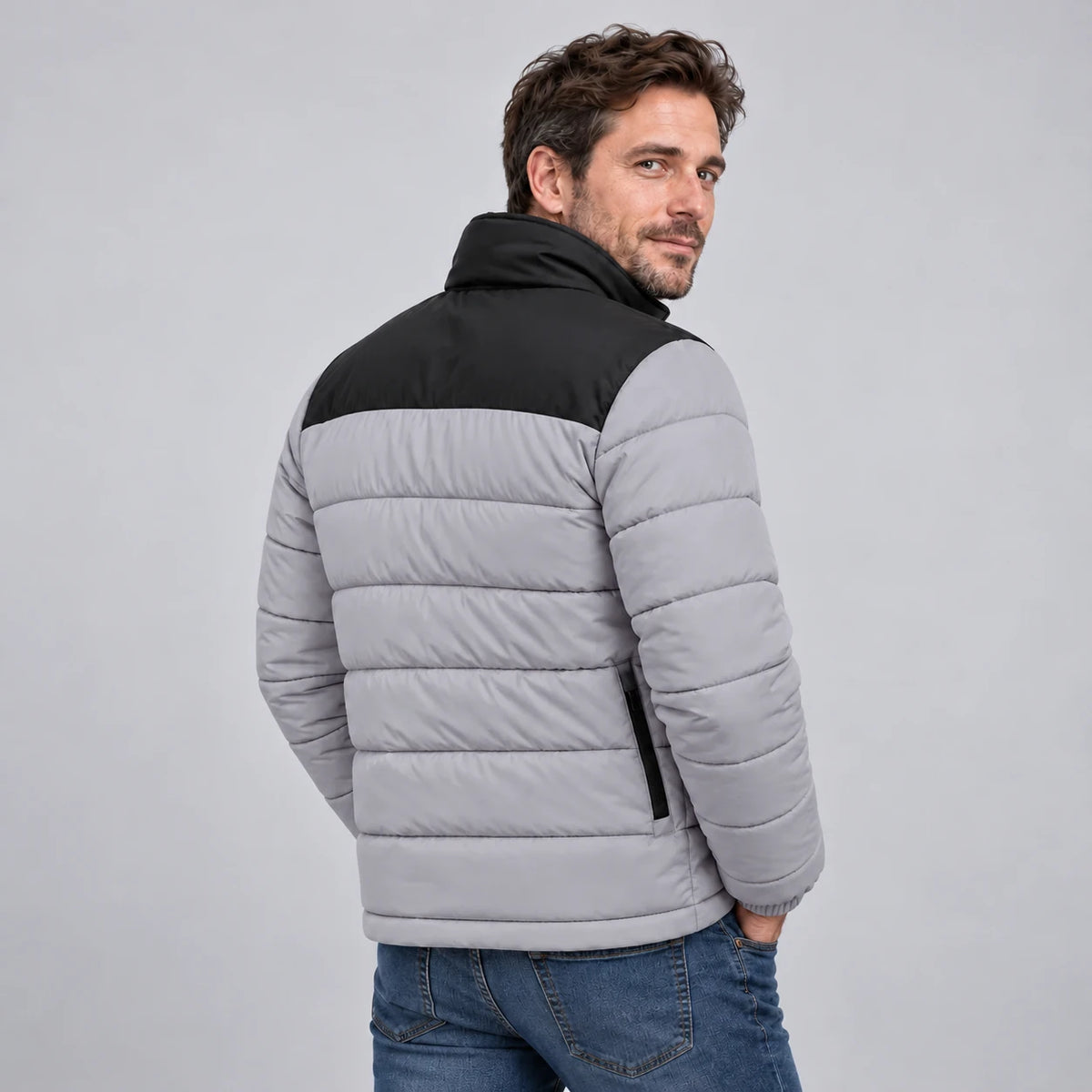 PyreFit Expelia in grey – back view