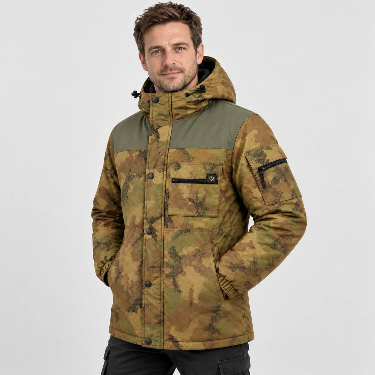 Men's heated camo coat PyreFit Mistro, worn, front view