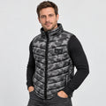 Veste chauffante sans manches camouflage PyreFit Piloto, portée, vue de face