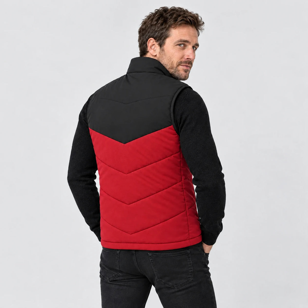 PyreFit Sherpor in red – back view