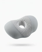Oreiller pour dormir sur le côté avec découpe pour l'oreille – mousse à mémoire de forme pour des oreilles sans pression – image du produit 1