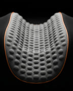 Oreiller cervical en mousse à mémoire de forme avec massage – surface grise profilée, vue de face