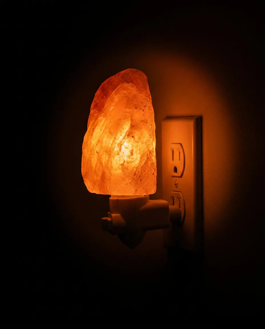 Lampe en sel de l'Himalaya – lumière d'ambiance chaleureuse pour la chambre et le coin lecture – image du produit 6
