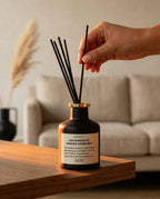 Reed diffuser set with glass vessel – flameless home fragrance for many weeks – product image 3