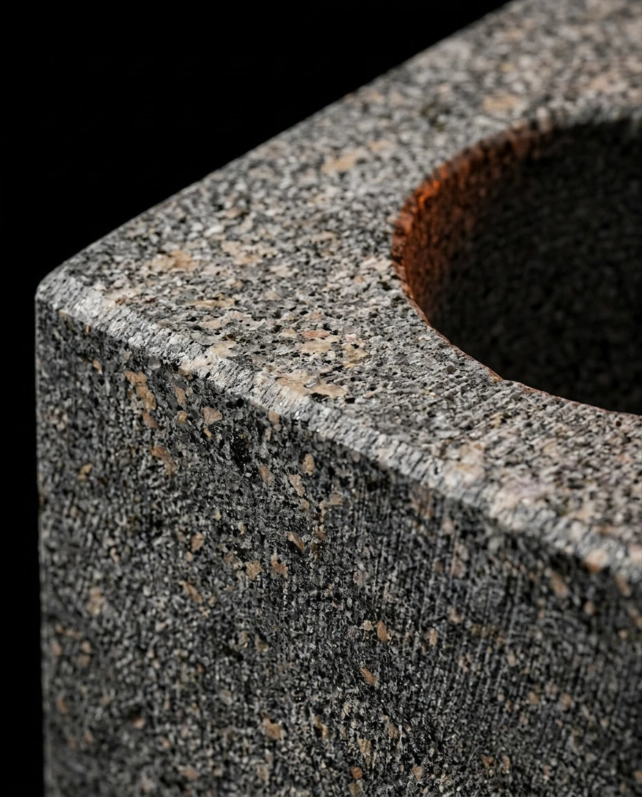 Granite Essential Oil Holder – Sculptural Organizer for Sauna and Spa – product image 4