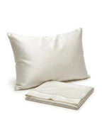 Mulberry silk pillowcase – gentle on hair and skin, cool while you sleep – product image 1