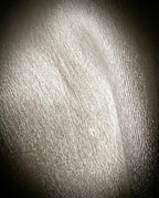 Mulberry silk pillowcase – gentle on hair and skin, cool while you sleep – product image 3