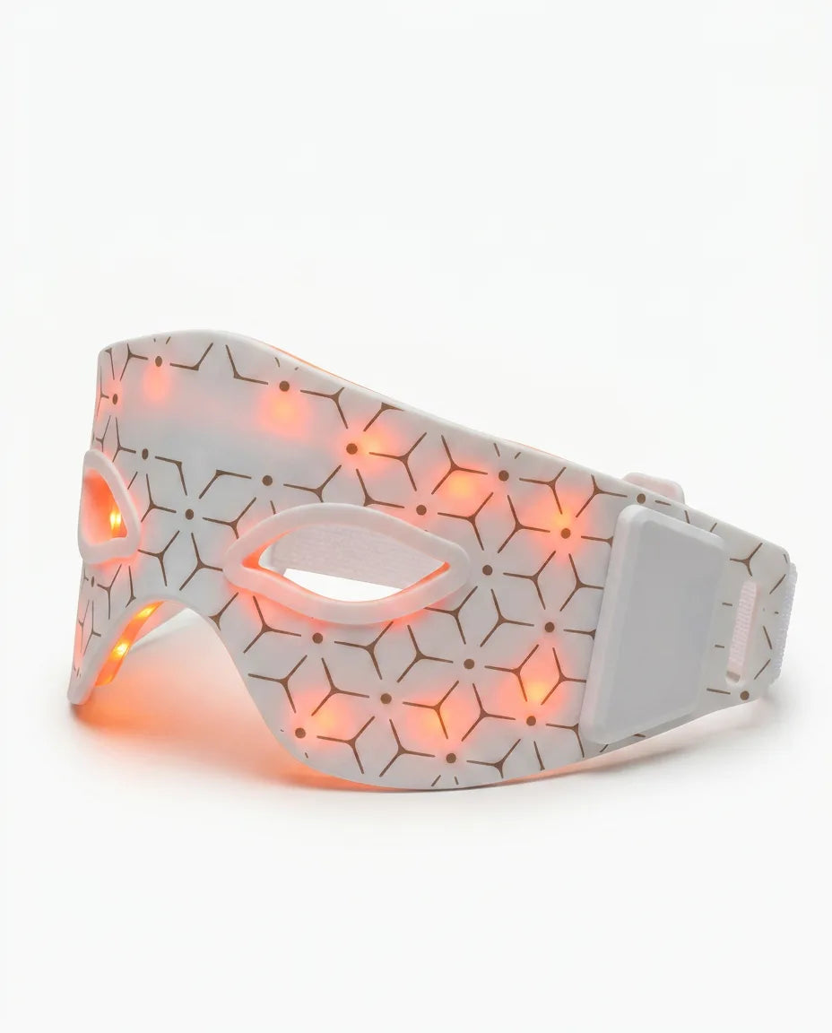 LED eye mask with red light – light-coloured mask with visible LEDs