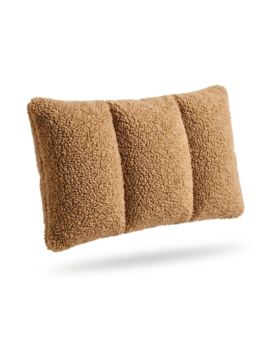 Coussin lombaire à housse sherpa – soutien du dos pour le bureau, le sofa et le lit – image du produit 1
