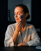 Bâtonnet de massage pour les yeux en acier inoxydable – rafraîchit le contour des yeux fatigués, sans électricité – image du produit 2