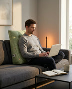Coussin de lecture avec accoudoirs et pochettes latérales – dossier confortable pour le lit – image du produit 3